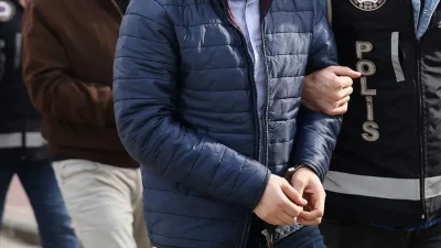 İstanbul Beyoğlu’nda polisi alarma geçiren operasyonda, tam 35 farklı suçtan