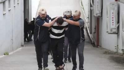 Adana’da terör örgütü DEAŞ’a yönelik gerçekleştirilen geniş çaplı operasyonda şok
