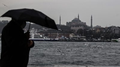 Mayıs ayının son günlerinde etkisini sürdüren serin ve yağışlı hava