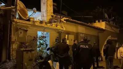 Muğla’nın Menteşe ilçesinde meydana gelen feci olayda, bir evde sıkışan