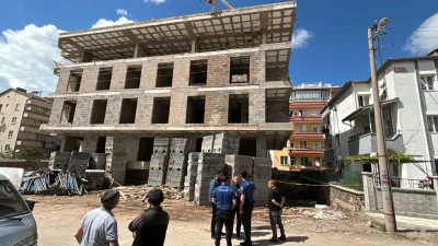 Aksaray’da bir inşaatın 4. katında çalışan 52 yaşındaki Abdullah Türk,