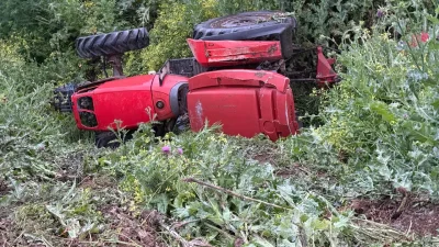 Bursa’nın Karacabey ilçesinde meydana gelen trajik kazada, kontrolden çıkarak şarampole