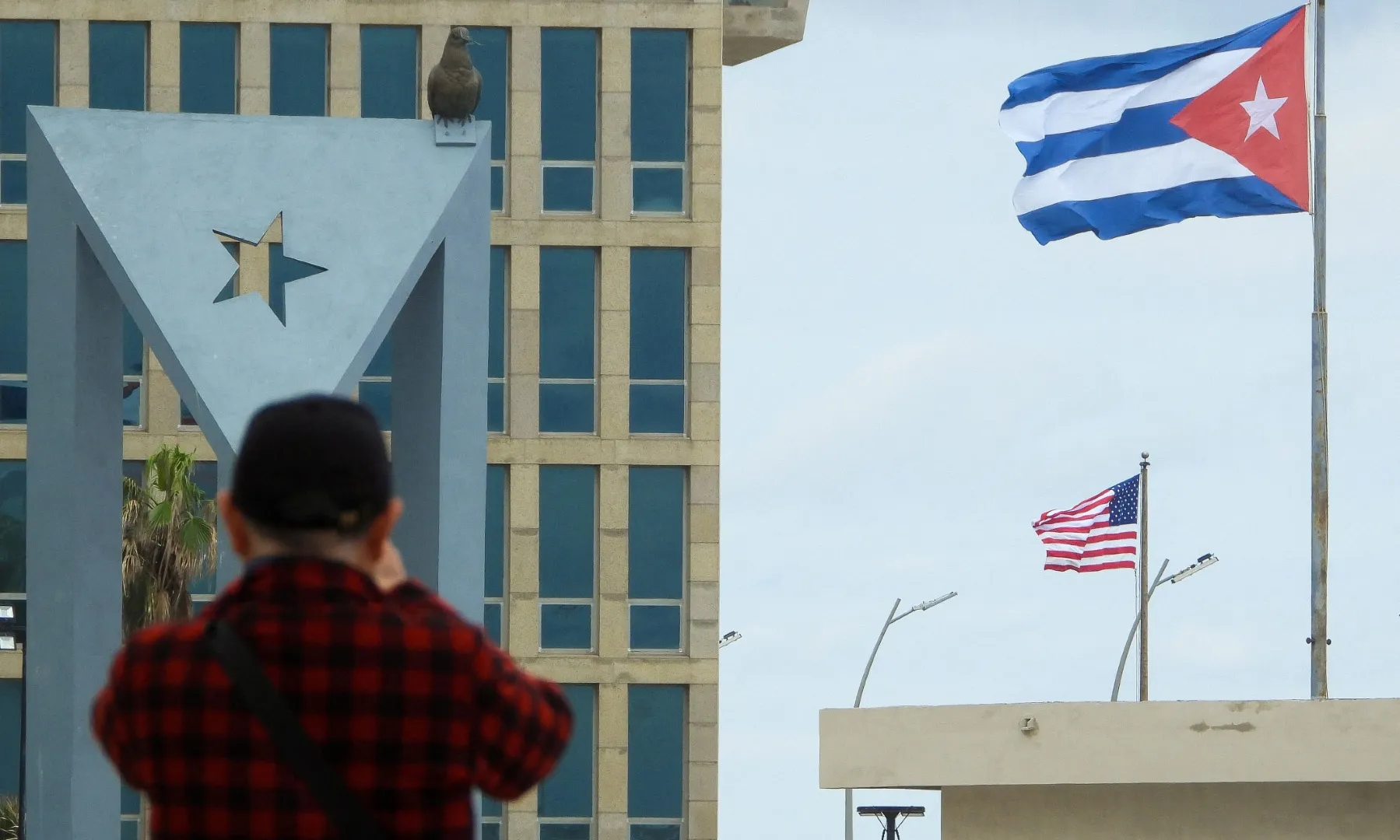 VOX: Trump'ın “yeni hedefi” Küba'yı neler bekliyor?