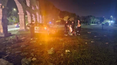 Antalya’nın Serik ilçesinde sabaha karşı meydana gelen feci kazada, kontrolden
