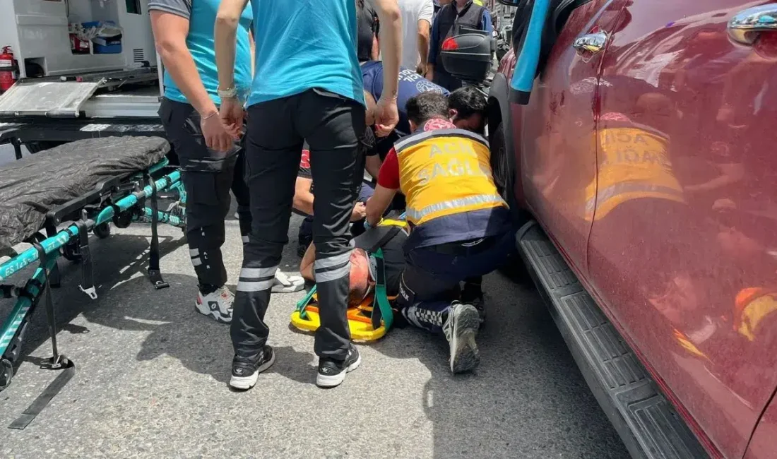 Muğla’nın Menteşe ilçesinde meydana gelen trafik kazasında otomobil ile motosiklet