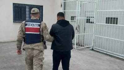 Şanlıurfa’nın Karaköprü ilçesinde hırsızlık suçundan hakkında kesinleşmiş hapis cezası bulunan