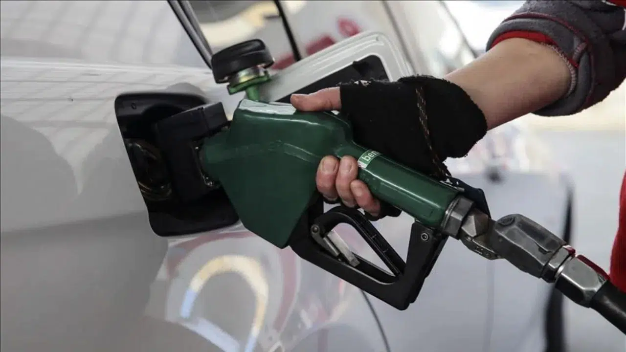 ABD ile İran arasında tırmanan gerilimin ardından küresel petrol piyasalarındaki