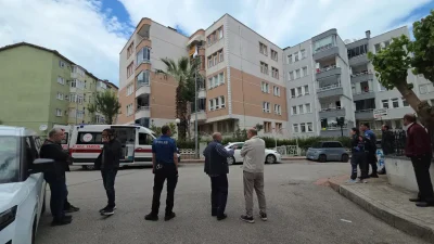 Samsun’un İlkadım ilçesinde aile içi tartışmanın ardından kendisini eve kilitleyen