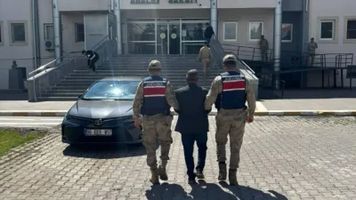 Şanlıurfa’nın Viranşehir ilçesinde hakkında kesinleşmiş hapis cezası bulunan ve uzun