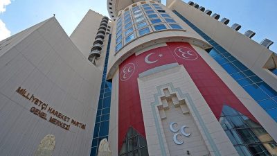MHP bünyesinde bir süredir devam eden teşkilat değişimleri kapsamında Malatya