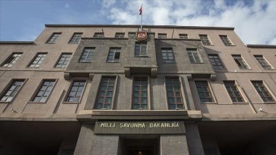 Uluslararası sularda bir kez daha hareketli dakikalar yaşandı. Gazze’deki ablukayı