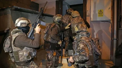 Diyarbakır merkezli 9 ilçede eş zamanlı olarak gerçekleştirilen “Narkokapan Diyarbakır-3”
