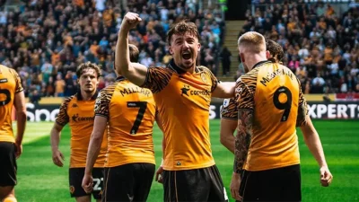 İngiltere Championship play-off yarı finalinde Millwall’ı 2-0’lık skorla mağlup eden