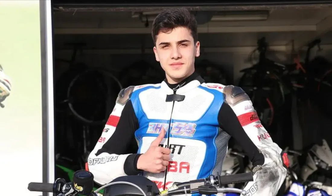 Dünya Superbike Şampiyonası’nın Macaristan’da düzenlenen 4. ayak mücadelelerinde piste çıkan