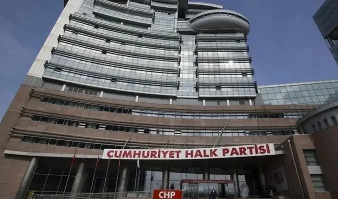 CHP’de mahkemenin “mutlak butlan” kararı sonrası Kemal Kılıçdaroğlu’nun yeniden genel