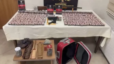 Kastamonu’da zehir tacirlerine bayram öncesinde büyük bir darbe indirildi. İl