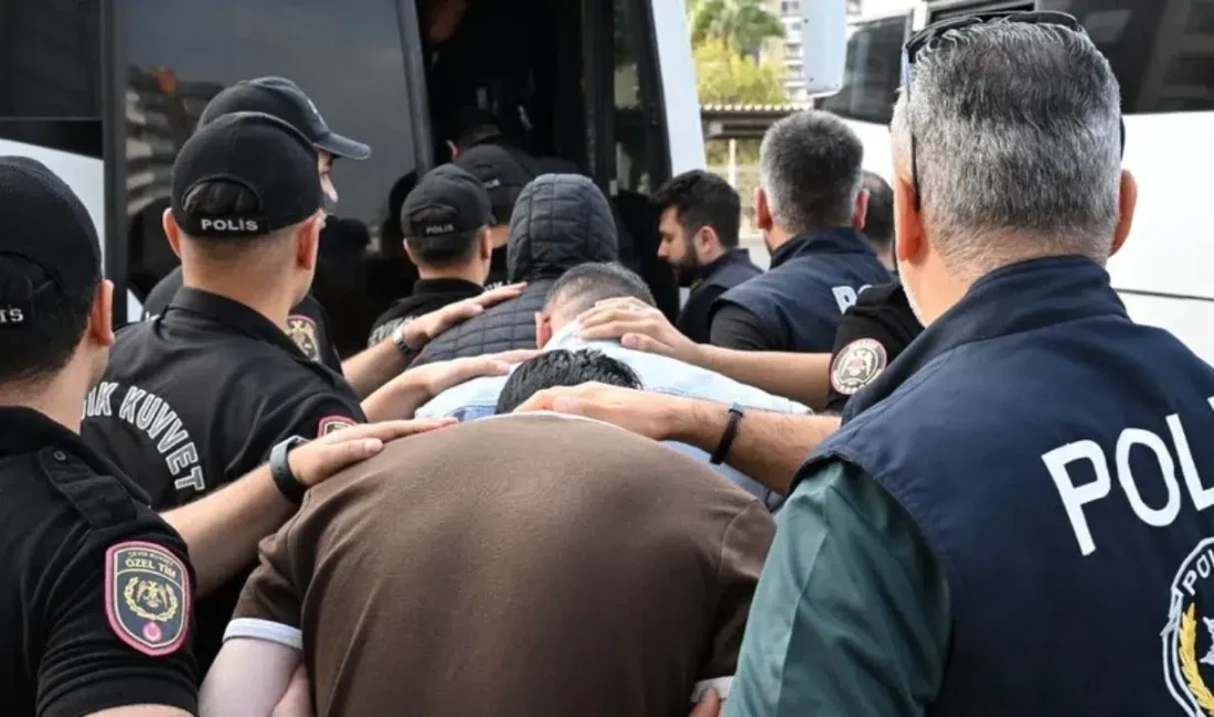 İstanbul Fatih’te gece yarısı bir binanın kurşunlanmasıyla başlayan gerilim, polisin