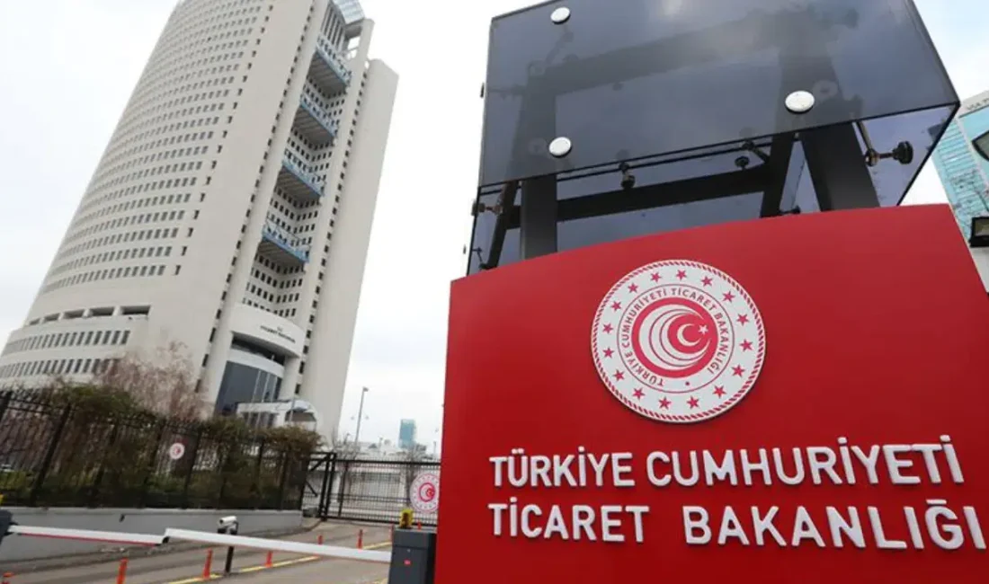İzmir’in dünyaca ünlü turistik köyü Şirince’de bir zeytin tanesini 50