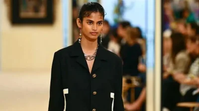 Dünyanın en prestijli moda etkinliklerinden biri olan Met Gala’da bu