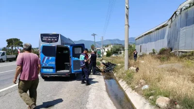 Mersin’in Bozyazı ilçesinde yolcu otobüsü ile motosikletin karıştığı feci kaza