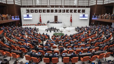 Şanlıurfa ve Kahramanmaraş’ta yaşanan okul saldırılarının ardından toplanan TBMM Araştırma