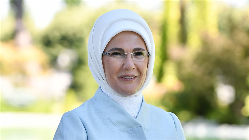 Cumhurbaşkanı Recep Tayyip Erdoğan’ın eşi Emine Erdoğan, Kurban Bayramı dolayısıyla