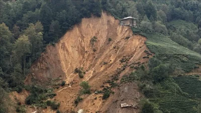 Giresun’un Bulancak ilçesinde etkili olan şiddetli yağışların ardından meydana gelen