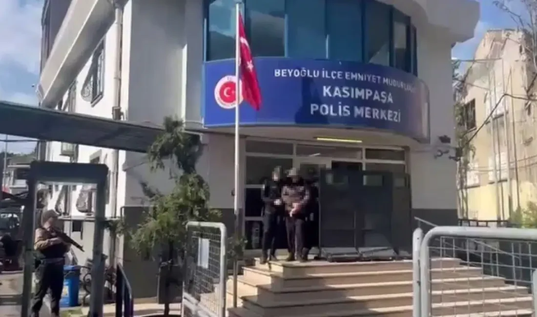 Galatasaray’ın Uruguaylı yıldız futbolcusu Lucas Torreira’ya yönelik Beyoğlu’nda gerçekleştirilen çirkin