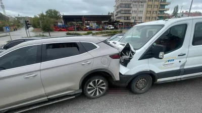 Çorum’da cip, kamyonet ve otomobilin karıştığı şiddetli trafik kazası bölgede