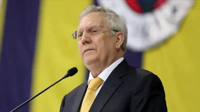 Fenerbahçe başkan adaylığını açıklayan efsane başkan Aziz Yıldırım, sarı-lacivertli kulübün