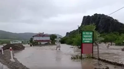 Tokat’ın Zile ilçesinde aniden bastıran şiddetli sağanak yağışın ardından Belpınar