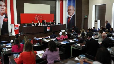 Ankara Bölge Adliye Mahkemesi’nin CHP’nin olaylı kurultayını iptal etmesiyle birlikte