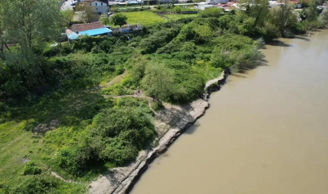 Sakarya’nın Erenler ilçesinde 10 gün önce balık tutarken akıntıya kapılarak