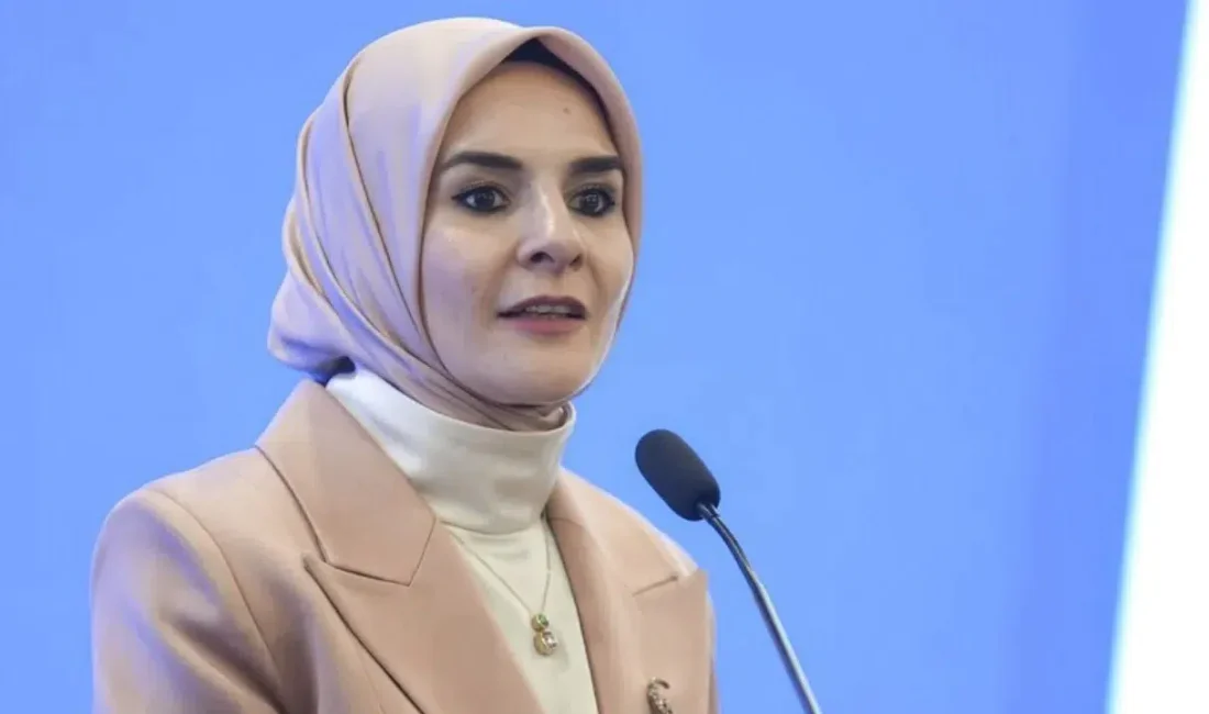 Aile ve Sosyal Hizmetler Bakanı Mahinur Özdemir Göktaş, devlet korumasından