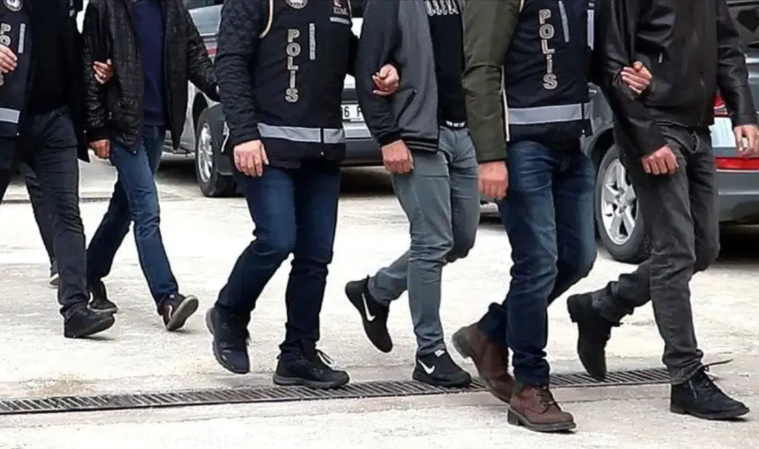 Kocaeli merkezli 6 ilde düzenlenen eş zamanlı operasyonla, vatandaşların milyonlarca
