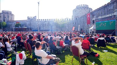 Yükseköğretim Kurumları Sınavı (YKS) öncesinde milyonlarca adayın sessiz ve huzurlu