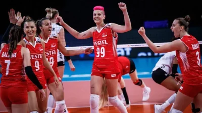 Voleybol Kadınlar Milletler Ligi’nde heyecan dorukta! Son şampiyon Filenin Sultanları,