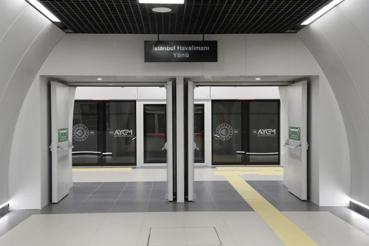 Cumhurbaşkanı Recep Tayyip Erdoğan’ın katılımıyla hizmete açılan dev metro hattı