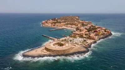 Afrika ülkelerinin geçmişte uğradıkları sömürge yönetimi nedeniyle talep ettikleri tazminatlar,