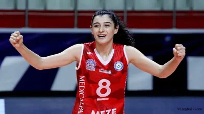 A Milli Kadın Voleybol Takımı’nın en dikkat çeken pasörlerinden biri