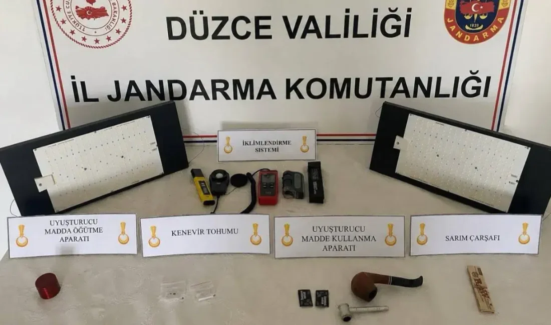 Düzce’de jandarma ekiplerinin zehir tacirlerine yönelik düzenlediği nefes kesen operasyonda