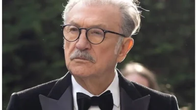 Türk tiyatro ve sinemasının usta ismi Tamer Levent, adeta bir