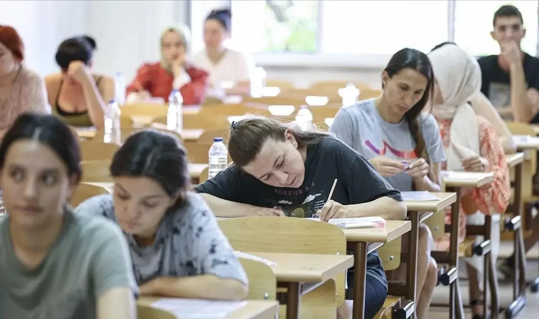 Kamu kurumlarında memur olma hayali kuran yüz binlerce aday için