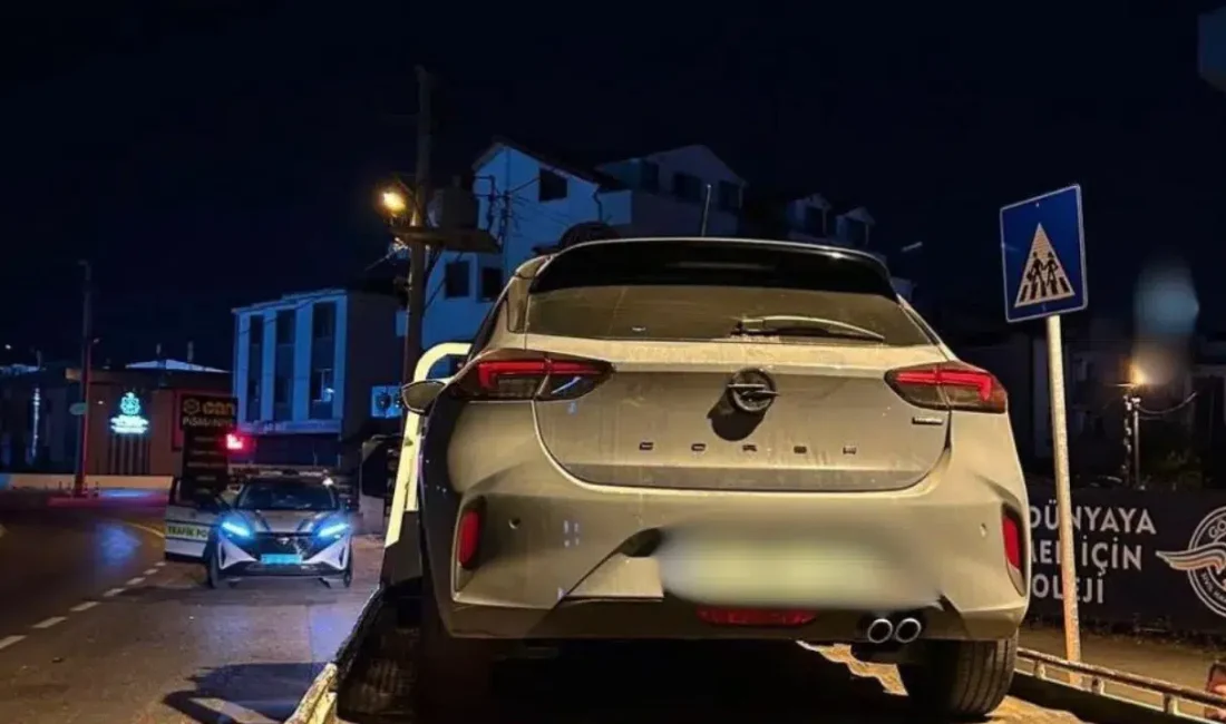 Kocaeli’de emniyet güçlerinin gerçekleştirdiği sıkı denetimler sonucunda korsan taşımacılık yaptığı
