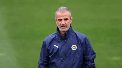 Fenerbahçe’de teknik direktörlük koltuğuna yeniden oturan İsmail Kartal, ayağının tozuyla