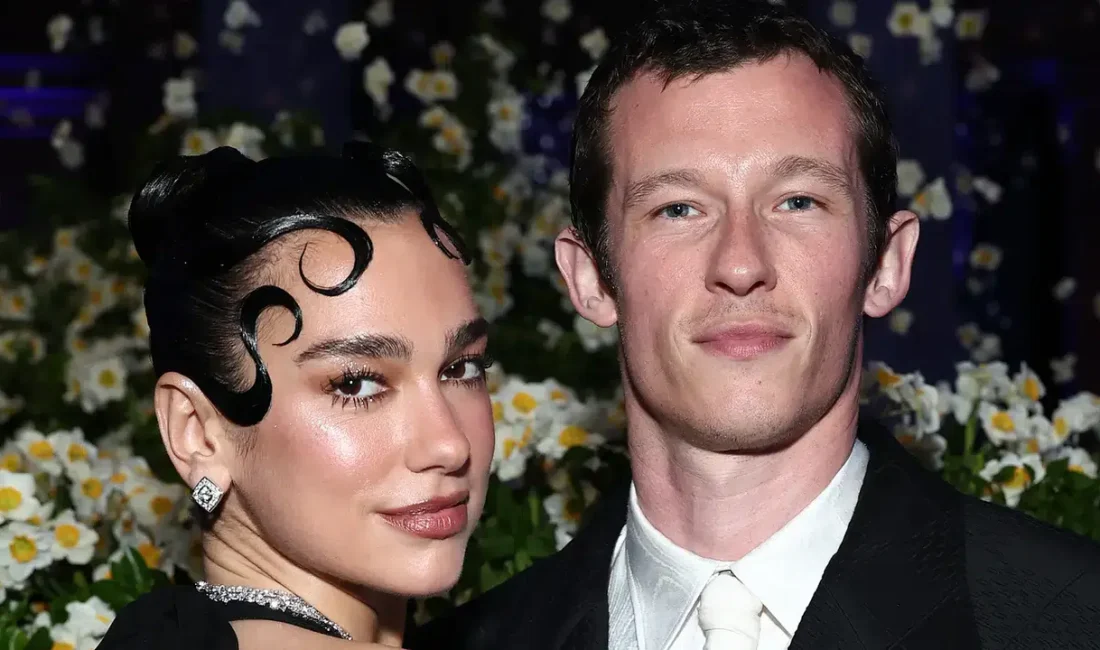Dünyaca ünlü şarkıcı Dua Lipa, bir süredir birlikte olduğu İngiliz