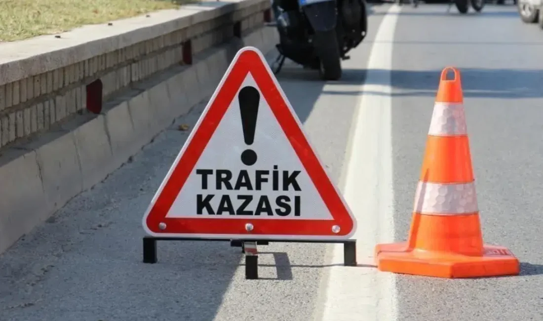 Uşak’ta meydana gelen feci trafik kazasında tanker ile otomobil çarpıştı.