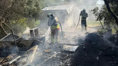 Hatay’ın Kırıkhan ilçesinde aniden yükselen alevler bir anda bahçeyi ve