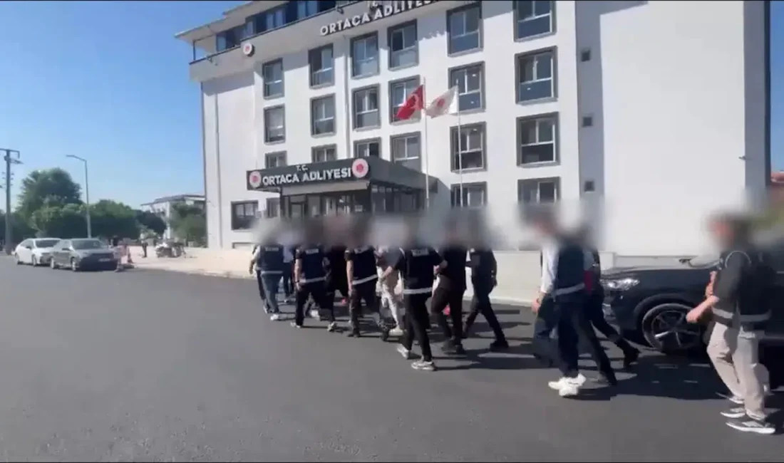 Muğla’nın gözde turizm ilçelerinde yatırım danışmanlığı maskesi altında vatandaşları ağlarına