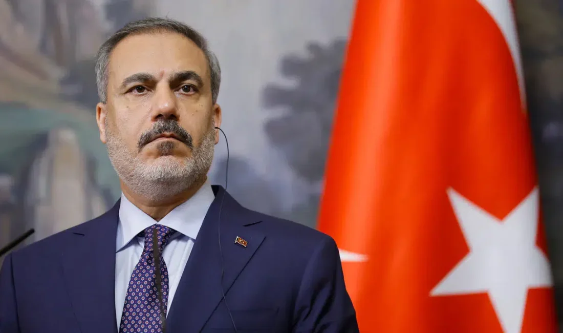 Yatırımcıların ve vatandaşların gözü kulağı döviz kurlarına çevrildi. Büyük bir